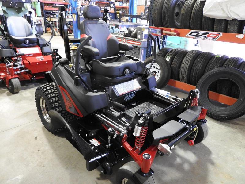 2019 Ferris Mowers IS 3200 Midnight Edition 61" Deck 2019 Ferris Mowers IS 3200 Midnight Edition 61" Deck