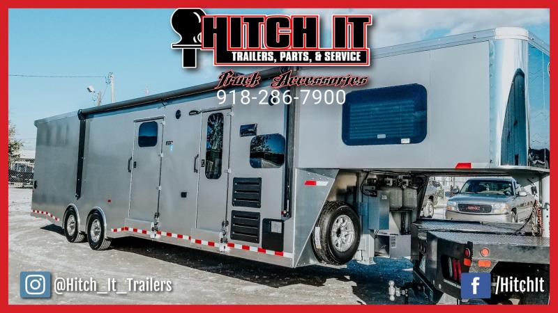 38 ft. Sundowner Gooseneck Toy Hauler Trailers 1786GM 38 ft. Sundowner Gooseneck Toy Hauler Trailers 1786GM
