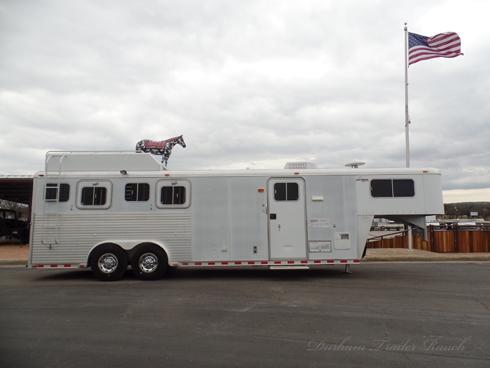 1999 Sooner 4H 8.5ft Short Wall Horse Trailer 1999 Sooner 4H 8.5ft Short Wall Horse Trailer
