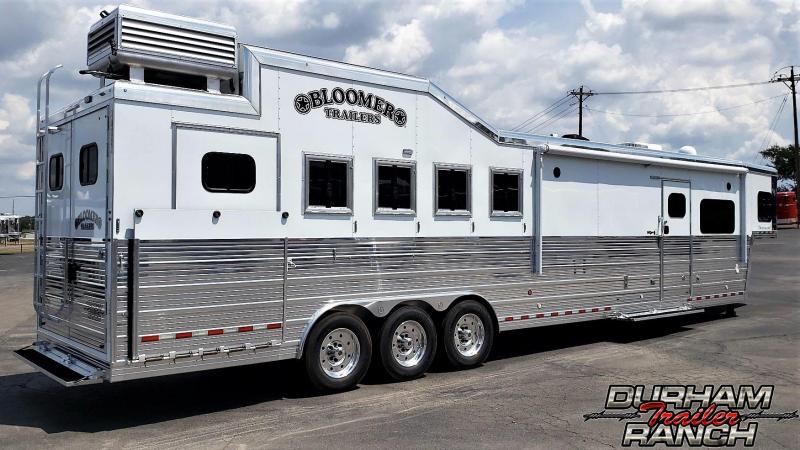2020 Bloomer 5H PC Load w/ 15'11" Short Wall LQ & 6' Slide Horse Trailer 2020 Bloomer 5H PC Load w/ 15'11" Short Wall LQ & 6' Slide Horse Trailer