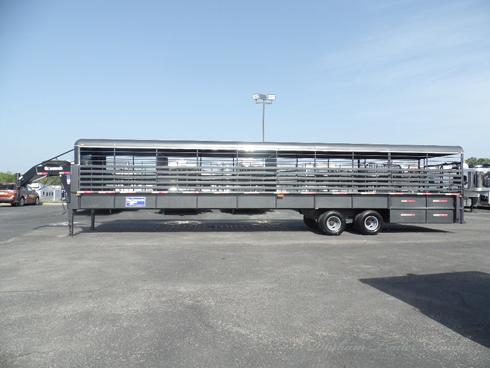 2015 Gooseneck 40' Ground Load Livestock Trailer 2015 Gooseneck 40' Ground Load Livestock Trailer