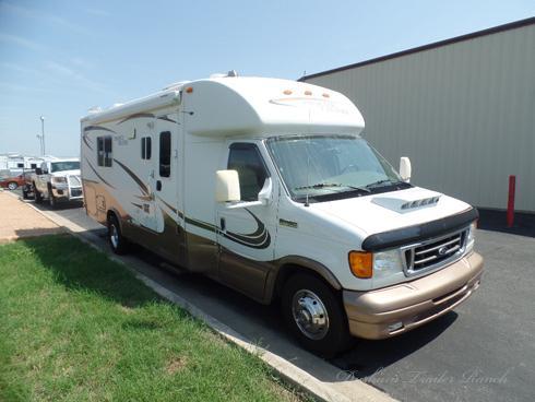 2007 Phoenix Coach Works Phoenix Cruiser E-450 Super Duty 6.0 Diesel Class C RV 2007 Phoenix Coach Works Phoenix Cruiser E-450 Super Duty 6.0 Diesel Class C RV