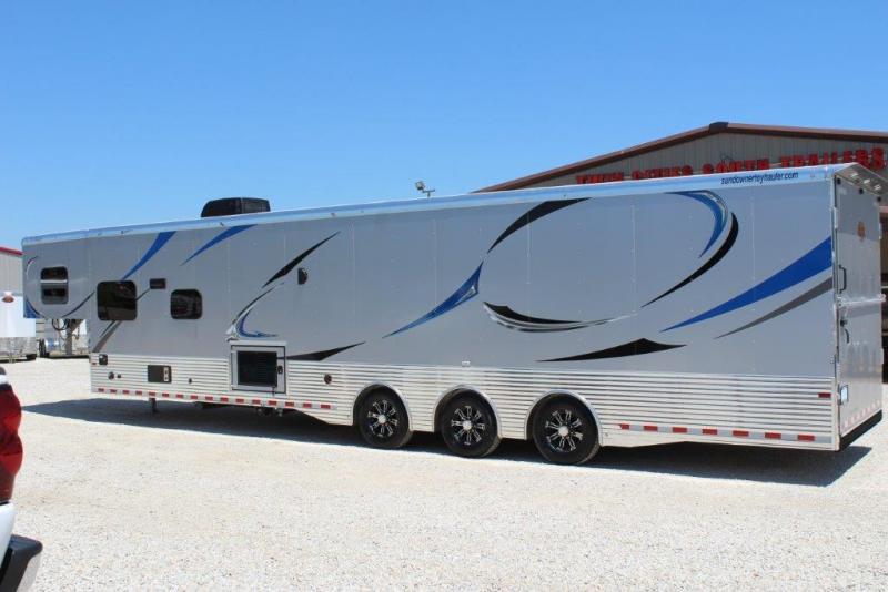 2019 Sundowner 36' Toy Hauler 2019 Sundowner 36' Toy Hauler
