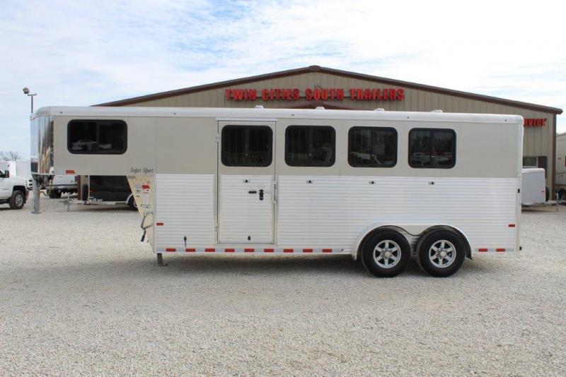 2019 Sundowner Trailers Super Sport Livestock Trailer 2019 Sundowner Trailers Super Sport Livestock Trailer