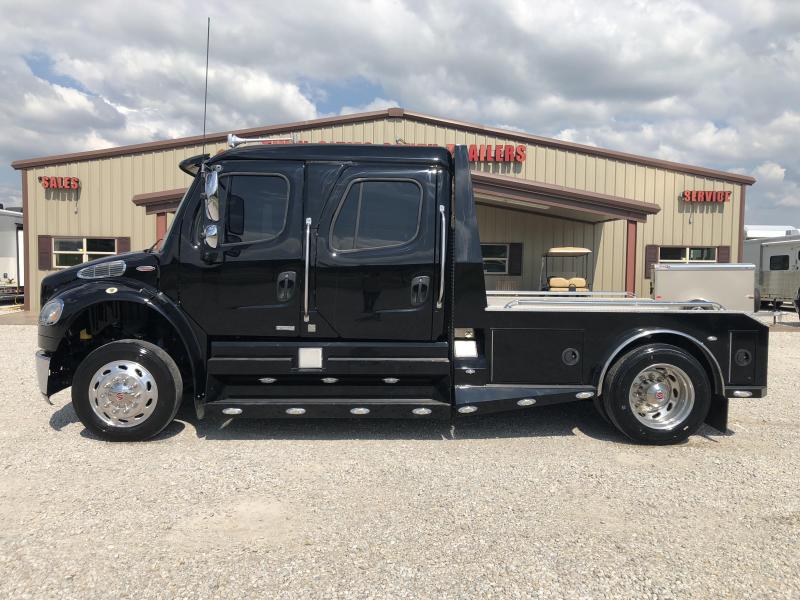 2012 Freightliner Sport Chassis M2 Truck 2012 Freightliner Sport Chassis M2 Truck