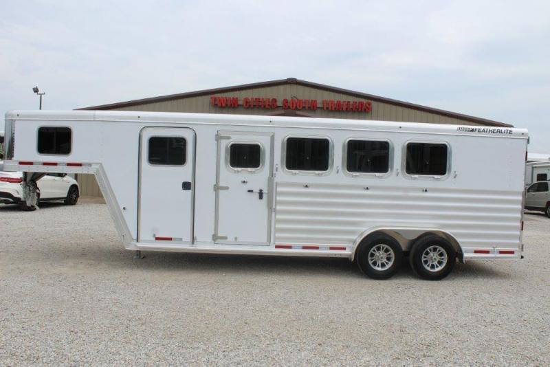 2020 Featherlite 7541 Horse Trailer 2020 Featherlite 7541 Horse Trailer