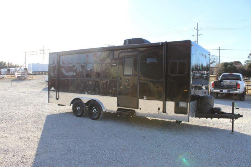 2016 Play-Mor Trailers 20'5" Toy Hauler 2016 Play-Mor Trailers 20'5" Toy Hauler