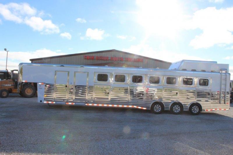 2019 Sundowner 7 horse slant gooseneck 2019 Sundowner 7 horse slant gooseneck