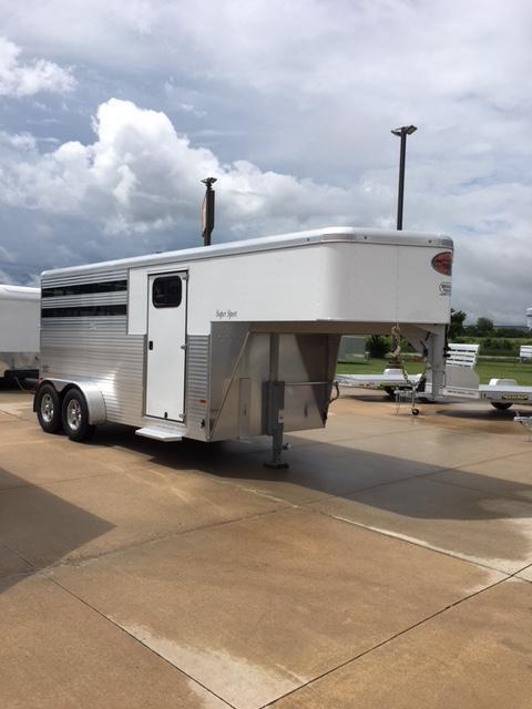 2019 SunDowner 81" x 15' 3" Super Sport 3 Horse Slant Gooseneck Trailer 2019 SunDowner 81" x 15' 3" Super Sport 3 Horse Slant Gooseneck Trailer