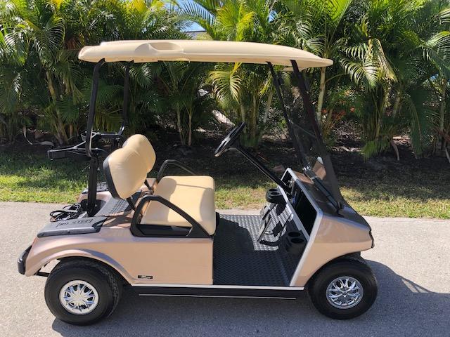 2005 Club Car DS Golf Cart 2005 Club Car DS Golf Cart