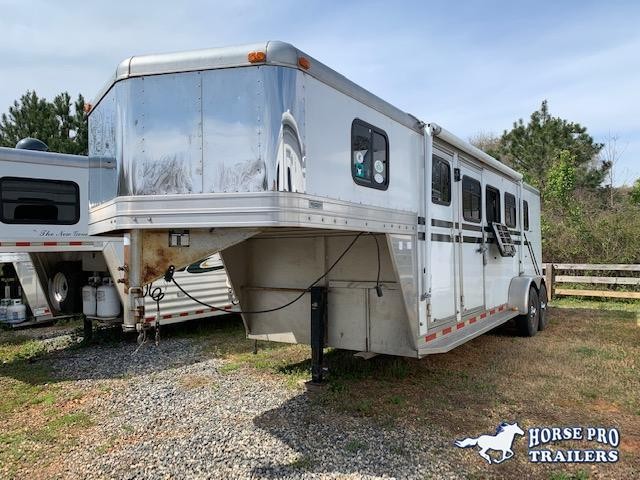 2001 Dream Coach 4 Horse Slant Load Gooseneck 2001 Dream Coach 4 Horse Slant Load Gooseneck