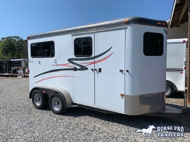 2009 Hawk Trailers 2h Straightload Horse Trailer 2009 Hawk Trailers 2h Straightload Horse Trailer