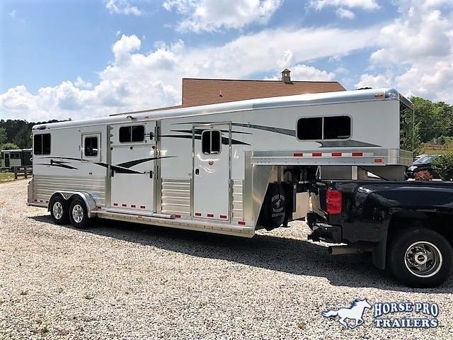 2015 4-Star Deluxe 2+1 Gooseneck w/BATHROOM 2015 4-Star Deluxe 2+1 Gooseneck w/BATHROOM
