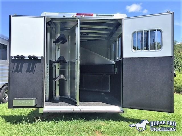 2019 Exiss Escape 3 Horse 8'6 Living Quarters- POLYLAST FLOOR! 2019 Exiss Escape 3 Horse 8'6 Living Quarters- POLYLAST FLOOR!