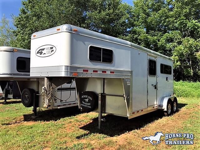 2015 4-Star 2 Horse Straight Load Gooseneck- JUST SERVICED! 2015 4-Star 2 Horse Straight Load Gooseneck- JUST SERVICED!