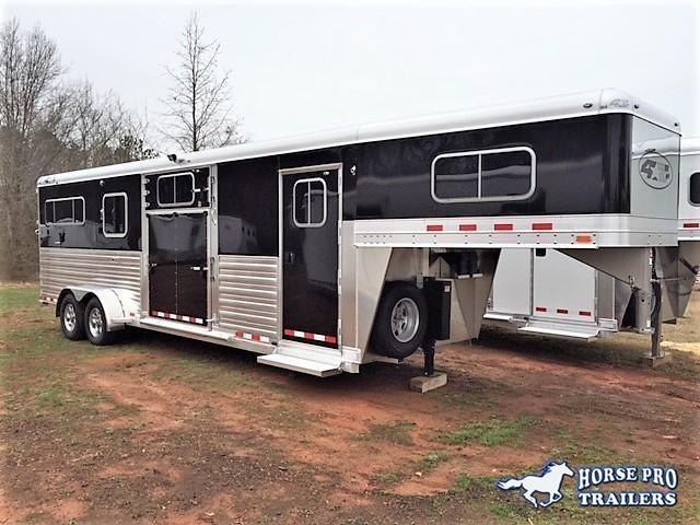 2019 4-Star 2+1/2+2 Gooseneck w/QUIET RIDE & HYDRAULIC JACK! 2019 4-Star 2+1/2+2 Gooseneck w/QUIET RIDE & HYDRAULIC JACK!