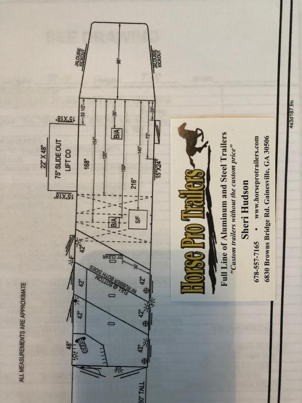 2020 4-Star Trailers Deluxe 3 Horse 14' Outback Living Quarters Horse Trailer 2020 4-Star Trailers Deluxe 3 Horse 14' Outback Living Quarters Horse Trailer