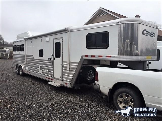 2019 Cimarron 3 Horse 14'6 Living Quarters w/Slide Out 2019 Cimarron 3 Horse 14'6 Living Quarters w/Slide Out
