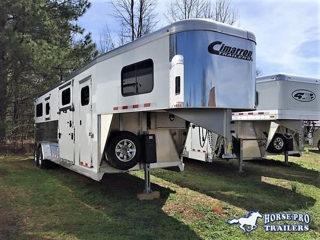 2020 Cimarron 2+1 Gooseneck w/CHAMPAGNE EXTERIOR & HYDRAULIC JACK! 2020 Cimarron 2+1 Gooseneck w/CHAMPAGNE EXTERIOR & HYDRAULIC JACK!