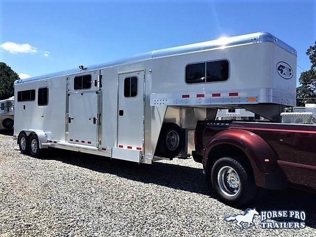 2019 4-Star 2+1 Gooseneck w/WERM FLOORING & 8' TALL! 2019 4-Star 2+1 Gooseneck w/WERM FLOORING & 8' TALL!