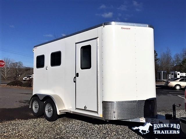 2018 Kiefer Kruiser 2 Horse Slant Load Bumper Pull w/Rear Tack 2018 Kiefer Kruiser 2 Horse Slant Load Bumper Pull w/Rear Tack