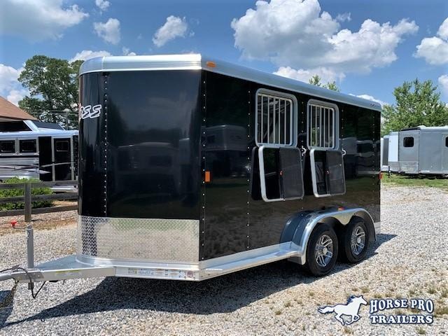 2018 Exiss 720 2 Horse Slant Load Bumper Pull w/Rear Tack & POLYLAST FLOOR! LIKE NEW! 2018 Exiss 720 2 Horse Slant Load Bumper Pull w/Rear Tack & POLYLAST FLOOR! LIKE NEW!