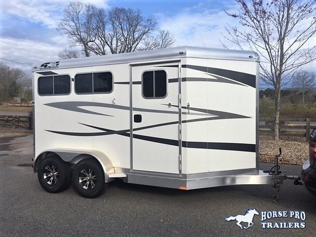 2019 4-Star 2 Horse Slant Load Bumper Pull w/INSULATION & FANS! 2019 4-Star 2 Horse Slant Load Bumper Pull w/INSULATION & FANS!