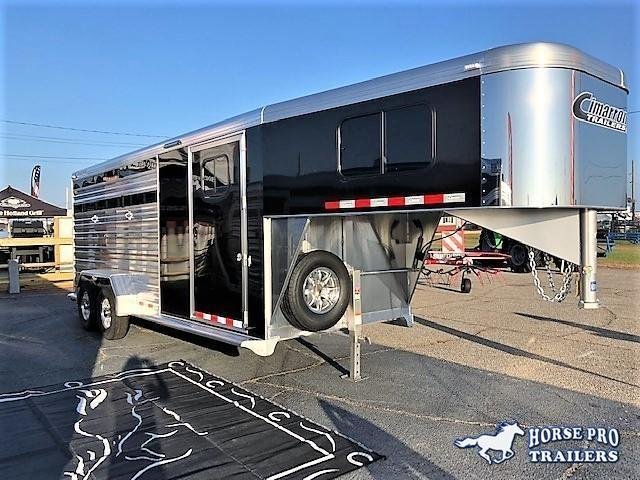 2019 Cimarron Lonestar 20' Stock Combo Gooseneck w/SWINGING CENTER GATE 2019 Cimarron Lonestar 20' Stock Combo Gooseneck w/SWINGING CENTER GATE
