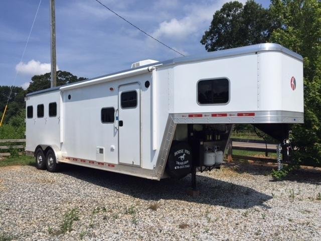 2019 Kiefer Genesis 3 Horse 10'6'LSR Living Quarters 2019 Kiefer Genesis 3 Horse 10'6'LSR Living Quarters
