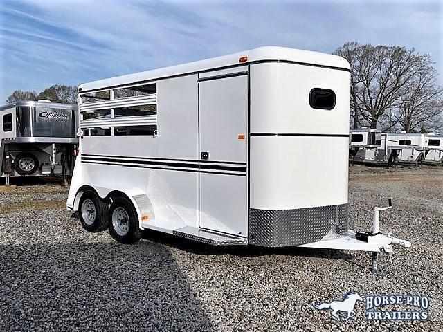 2019 Bee 2 Horse Slant Load Bumper Pull XL 2019 Bee 2 Horse Slant Load Bumper Pull XL