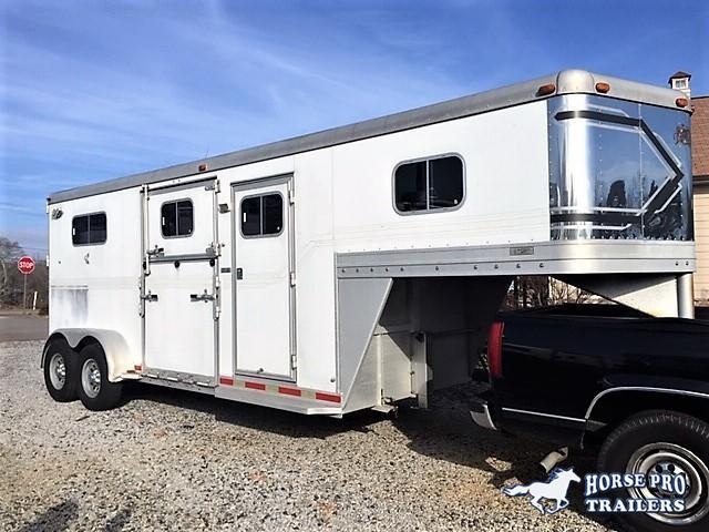 2000 Dream Coach 2 Horse Straight Load Gooseneck w/SIDE RAMP 2000 Dream Coach 2 Horse Straight Load Gooseneck w/SIDE RAMP