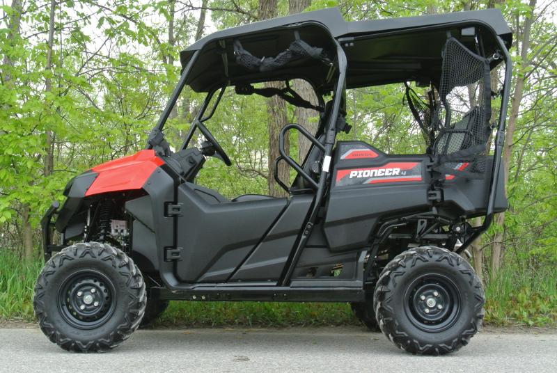 2017 HONDA SXS 700 PIONEER 4 SEATER UTV #4019 2017 HONDA SXS 700 PIONEER 4 SEATER UTV #4019