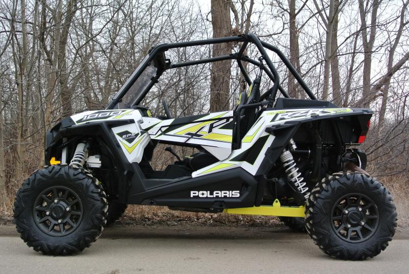 2018 POLARIS RZR XP 1000 (ELECTRIC POWER STEERING) WHITE Sport Side-by-Side #0696 2018 POLARIS RZR XP 1000 (ELECTRIC POWER STEERING) WHITE Sport Side-by-Side #0696