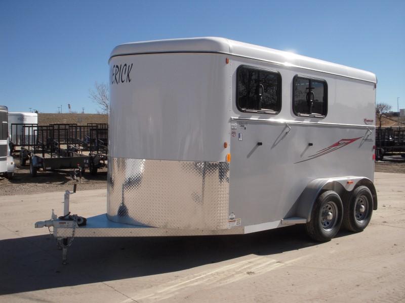 2019 Maverick MAV2 DX FEED AL Horse Trailer 2019 Maverick MAV2 DX FEED AL Horse Trailer