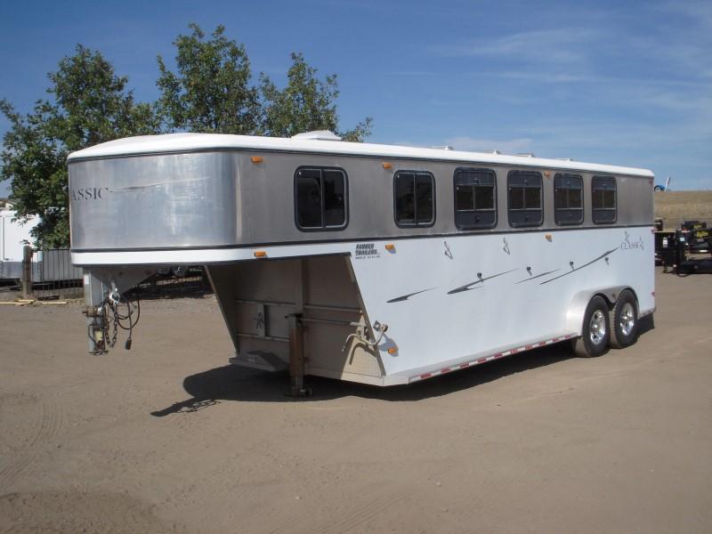 2000 Classic 4 H GN Horse Trailer 2000 Classic 4 H GN Horse Trailer