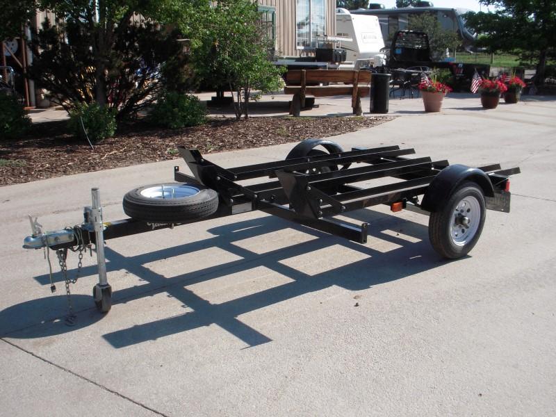 1998 Yacht Club Trailers 3 RAIL MTR CYL Utility Trailer 1998 Yacht Club Trailers 3 RAIL MTR CYL Utility Trailer