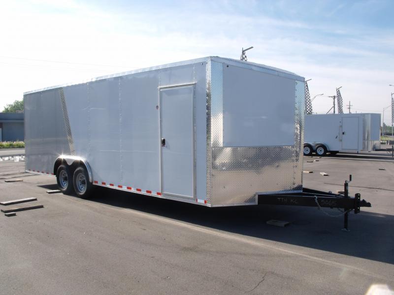 Enclosed Trailer Razor Trailer 8.5 X 24 V Nose 7' Tall Dove Tail 14 K Enclosed Trailer Razor Trailer 8.5 X 24 V Nose 7' Tall Dove Tail 14 K