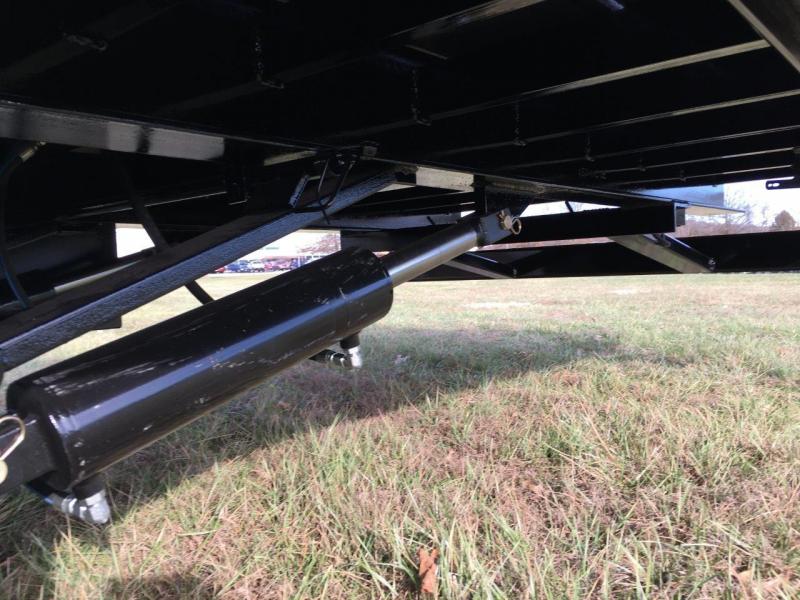 Adding a hydraulic dovetail to existing 24" gooseneck Pirate 4x4